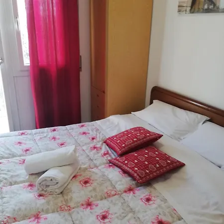 بيت ضيافة فينيس بارك هاوس 2*