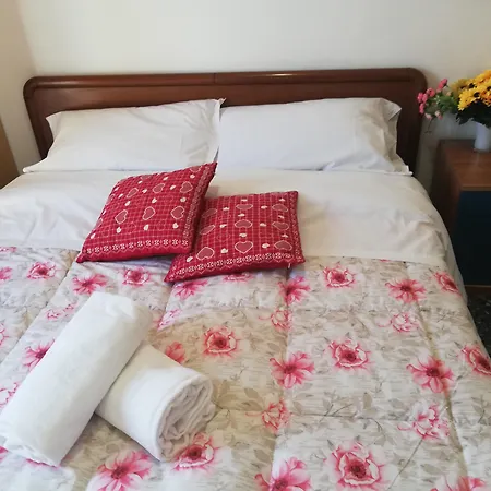 فينيس بارك هاوس 2* مارغيرا